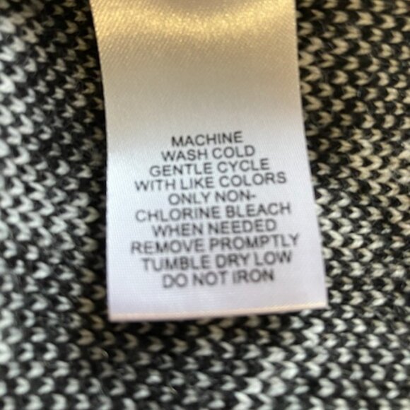 Vintage Womens Button Front Collar Sweater Cardigan Houndstooth Plaid Preppy - Picture 8 of 8